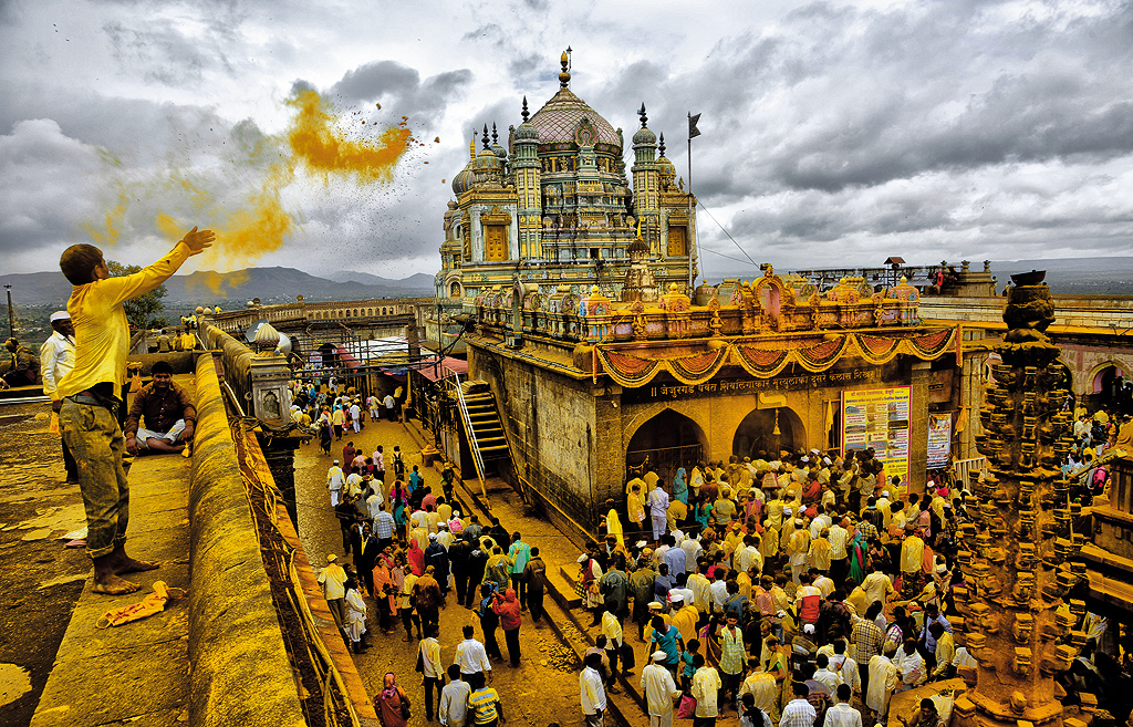 September 2016: Bhandara Festival in Jejuri, Maharashtra