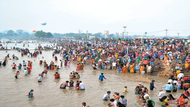 Devotees take a ritualistic dip in the Jampanna Vagu