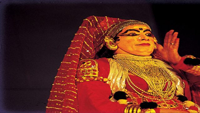 Kerala’s exuberant and colourful dances : A perfomer with Minukku makeup, specifically done for female Kathakali dancers