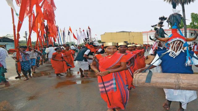 Tribal groups sing and dance to the beats of the nagada in Dantewada