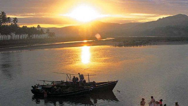 A brilliant sunset at Murud