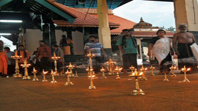 Traditional lamps in Parthasarathy Temple, Adoor