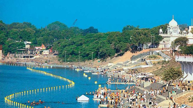 Sachkhand Sahib Gurudwara on the banks of the River Godavari