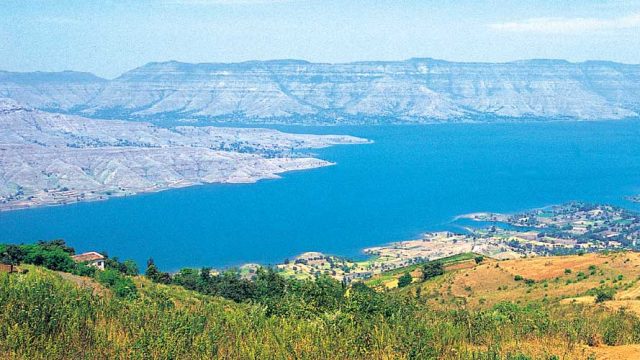 The vast and awe-inspiring Krishna Valley, Panchgani