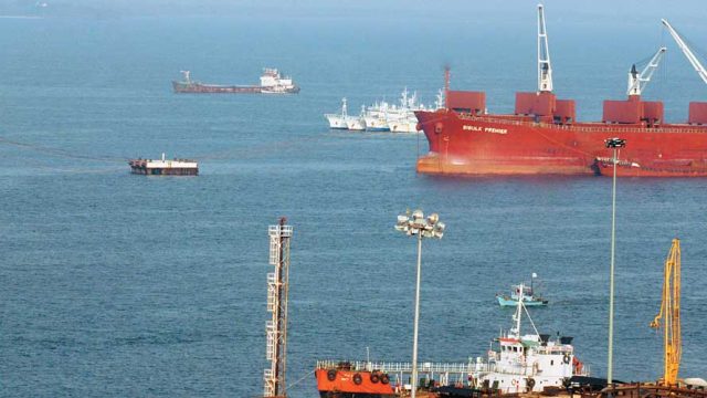 Ships and ferries sailing from the Mormugao Port