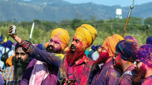 No festival, not even one that dates back 300 years, is complete without a selfie