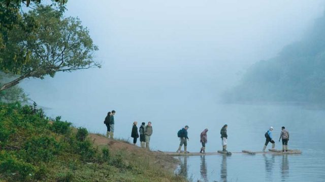 Mist over the water, Lake Periyar