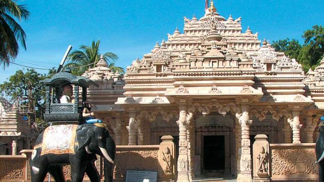 Jain temple, Kolanupaka