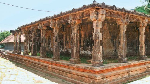 Thirunelly Temple, dating from the late 8th century CE