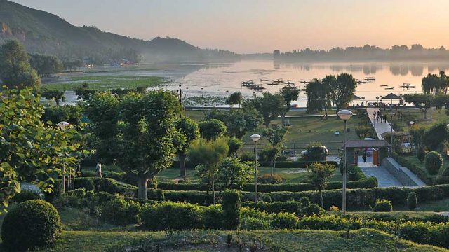 Manasbal Lake and Park