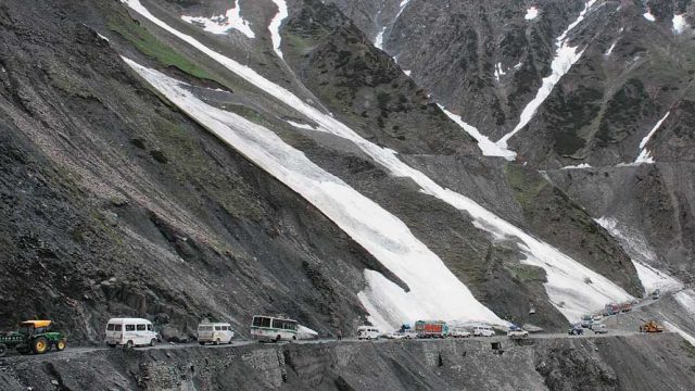 Srinagar-Leh drive