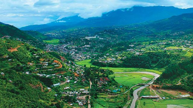 The picture-perfect town of Senapati overlooking the Senapati river