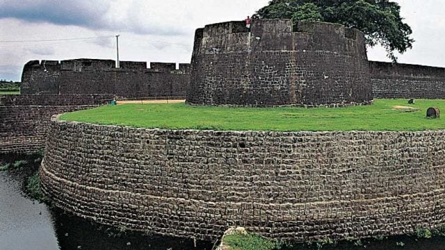 Tipu’s Fort, also known as Palakkad Fort, was built by Hyder Ali