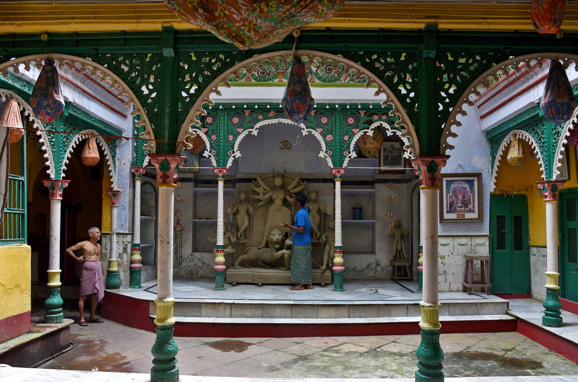 The Jorasanko Daw Bari is gearing up for the festival