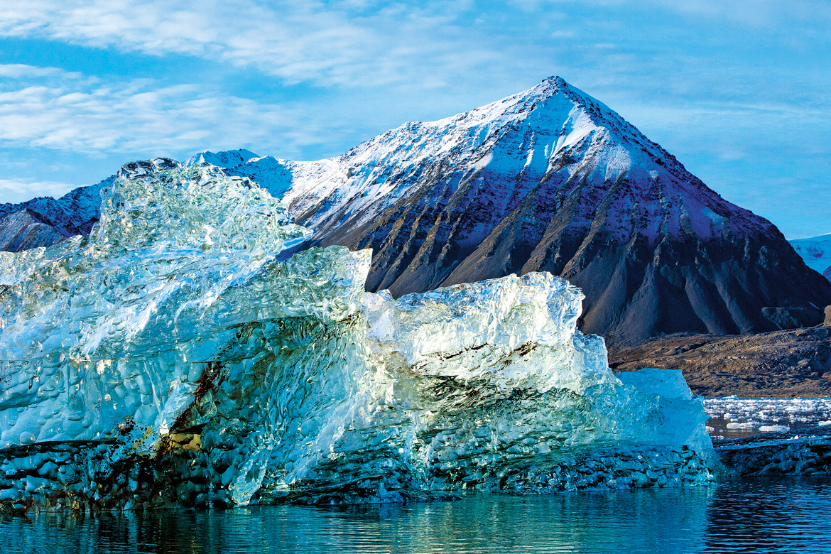 The frozen tundra that shelters polar bears