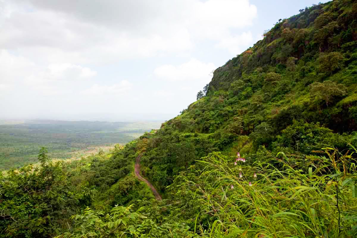 View of the steep winding road from Asirgarh