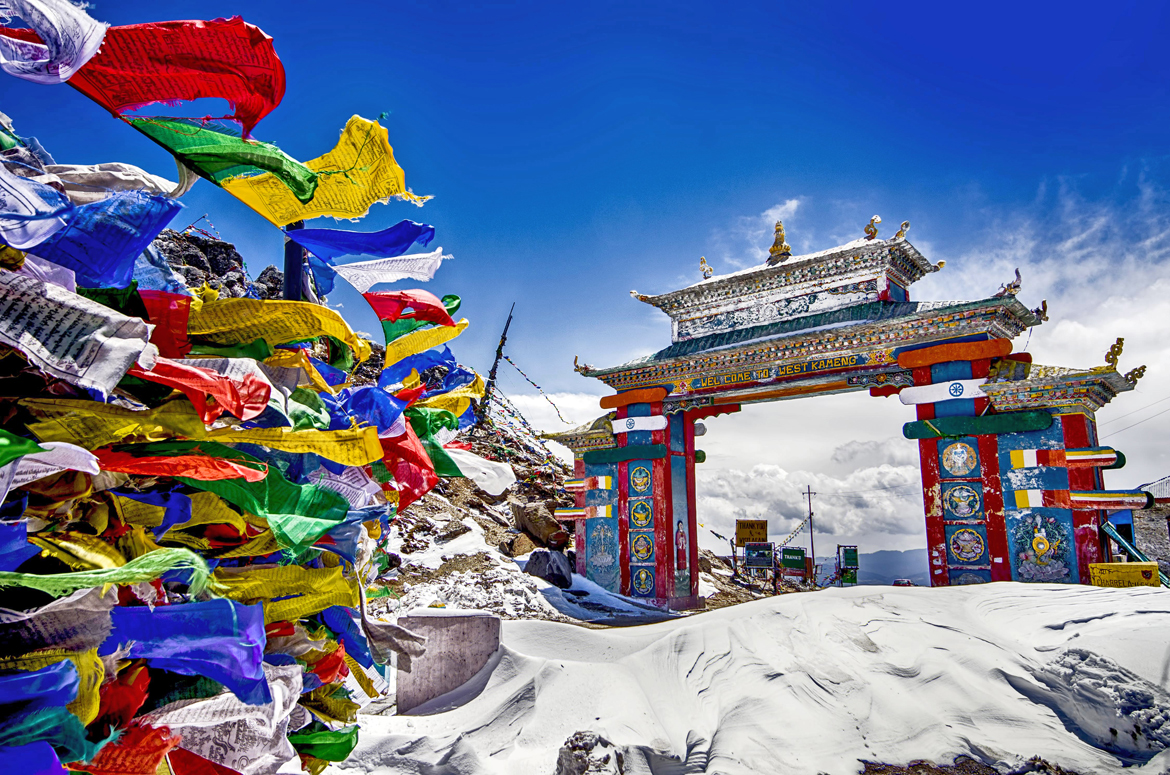 Tawang, Arunachal Pradesh: Buddhist prayer flags in snowy Tawang