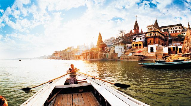 A boat adrift in the Ganga