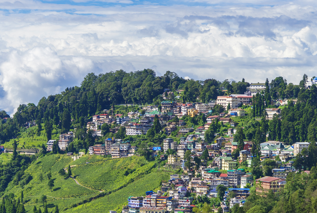 Darjeeling: The timeless beauty of this Himalayan hill station was brought to life on the silverscreen by Director Anurag Basu in one his most popular movies, Barfi. From shots of the clock tower to Planters Club and Keventers, all the sequences shot in the queen of the hills evoke memories of the British Raj